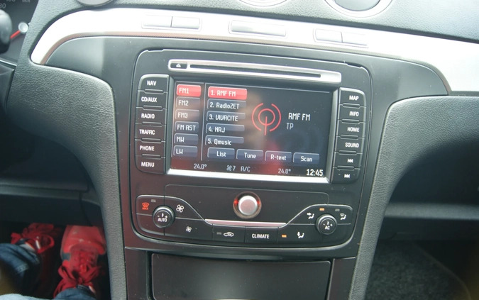 Ford S-Max cena 28900 przebieg: 207245, rok produkcji 2012 z Krapkowice małe 301